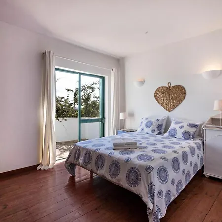 Beach House ヴィラ *