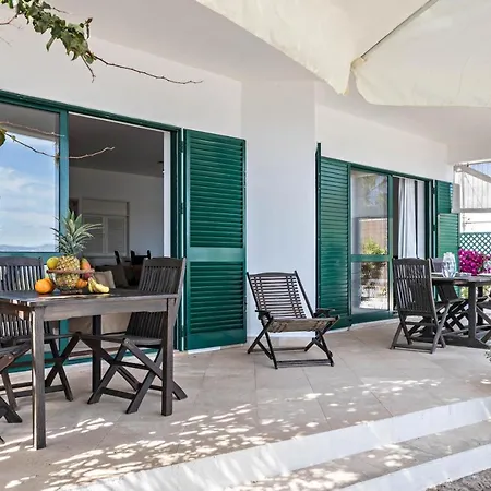 Beach House Willa