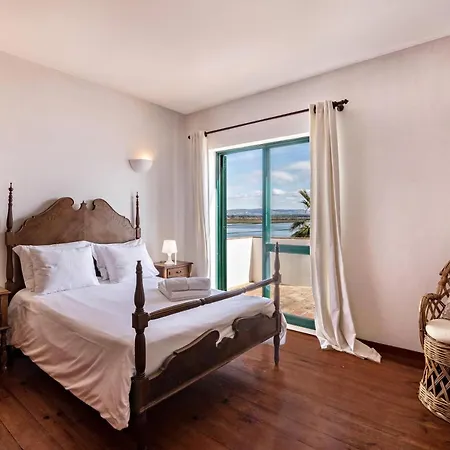 Beach House فيلة *